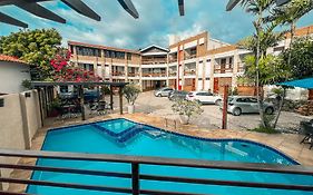 Falésia Praia Hotel